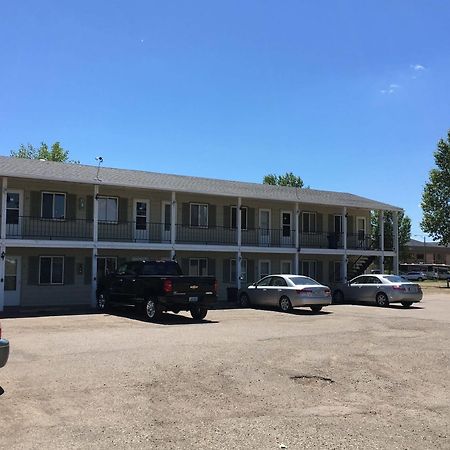 Mandan Colonial Motel And Rv Park المظهر الخارجي الصورة