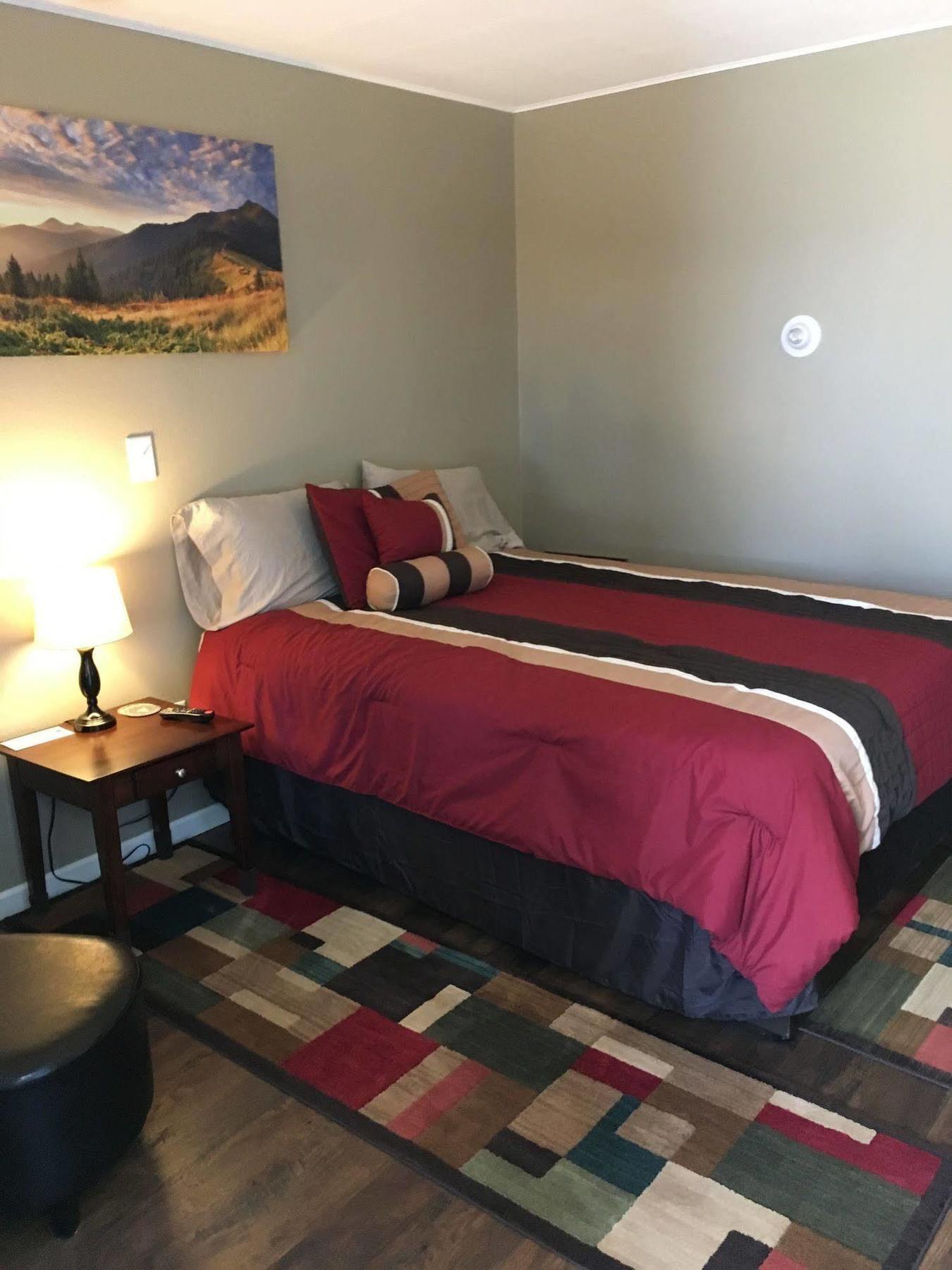Mandan Colonial Motel And Rv Park المظهر الخارجي الصورة